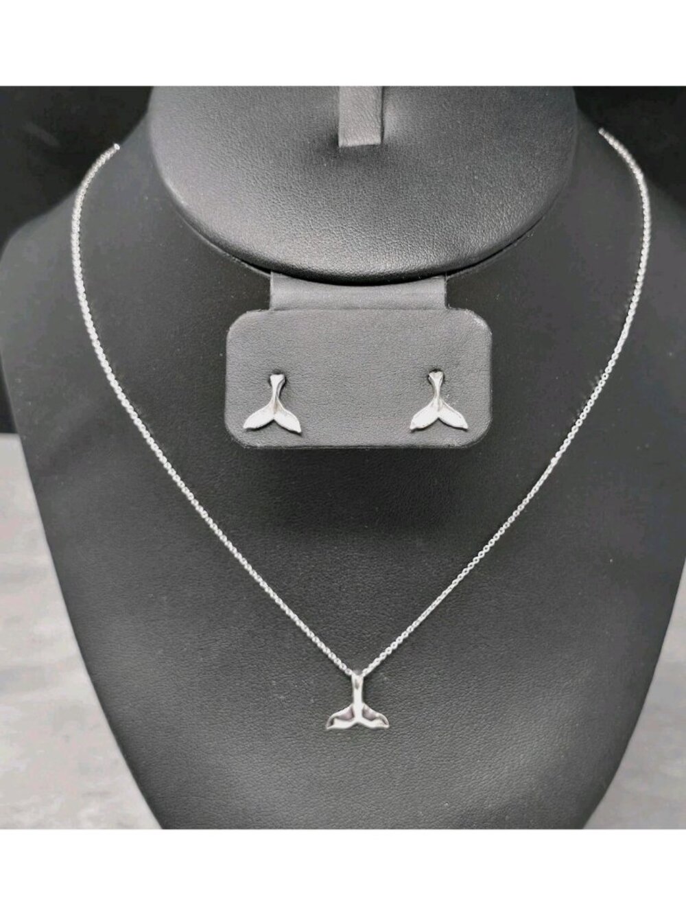 Vtg Whale Tail Sterling Silver .925 Necklace & Earrings 16" Dainty Serpentine